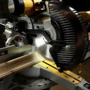 Позиционирование XPS в торцовочных пилах DeWalt Позиционирование XPS в торцовочных пилах DeWalt